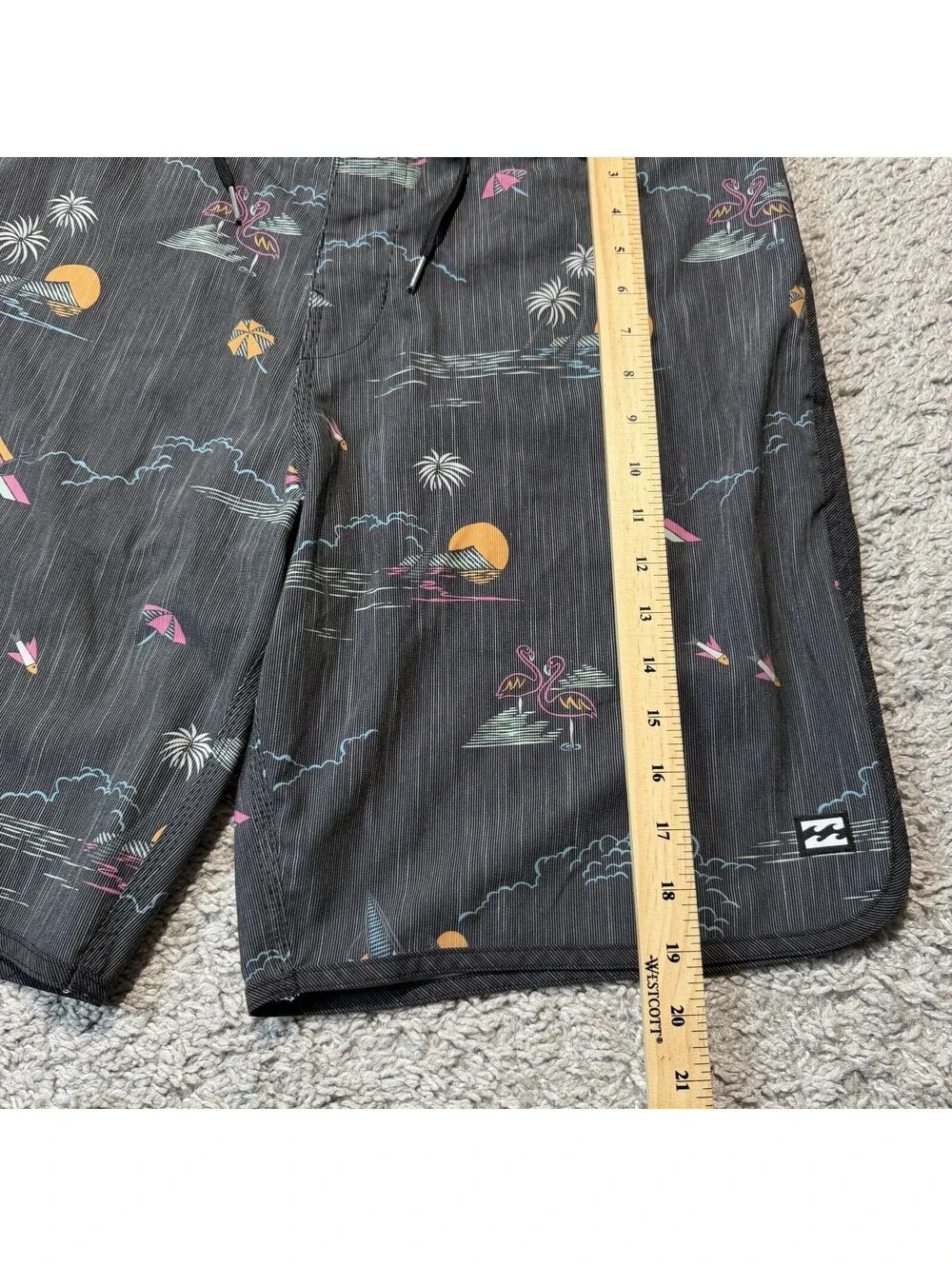 Billabong Recycler 73 Lo Tide Flamingo Palm Tree Board Shorts Swim Trunks 36